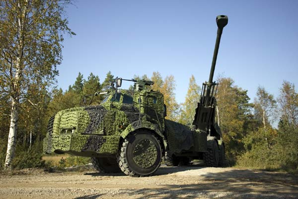 India's future prospect WHEELED SELF PROPELLED ARTILLERY, 'ARCHER-L52', 155MM_52Caliber, BAE SYSTEM  (formerly BOFORS_of_Sweden). India should re-negotiate with BOFORS or BAE to license manufacture these great guns in India. The ARCHER-L52 is battle tested in ARCTIC conditions and is best suited for the HIMALAYAS amongst all artillery guns 